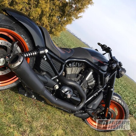 Powder Coating: Wheels,Harley Davidson,Motorcycle Rims,Rims,Harley Wheels,Motorcycles,V - Rod,Trans Copper II PPS-2618,Aluminum Wheels