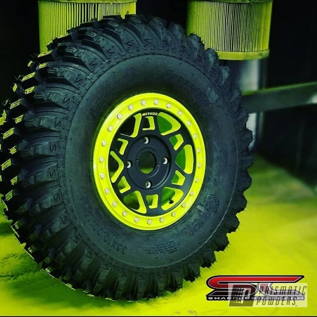 Powder Coated Two Tone Method Wheels In Uss-1522 And Pss-7068