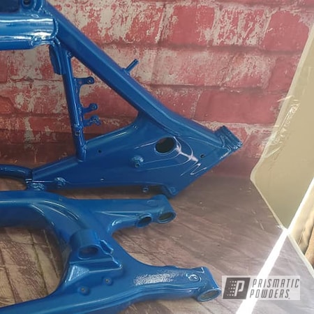Powder Coating: Dirt Bike,Clear Vision PPS-2974,Illusion Lite Blue PMS-4621,Motorcycle Parts,Illusions