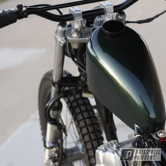 Powder Coated Motorcycle Fuel Tank In Pmb-4147