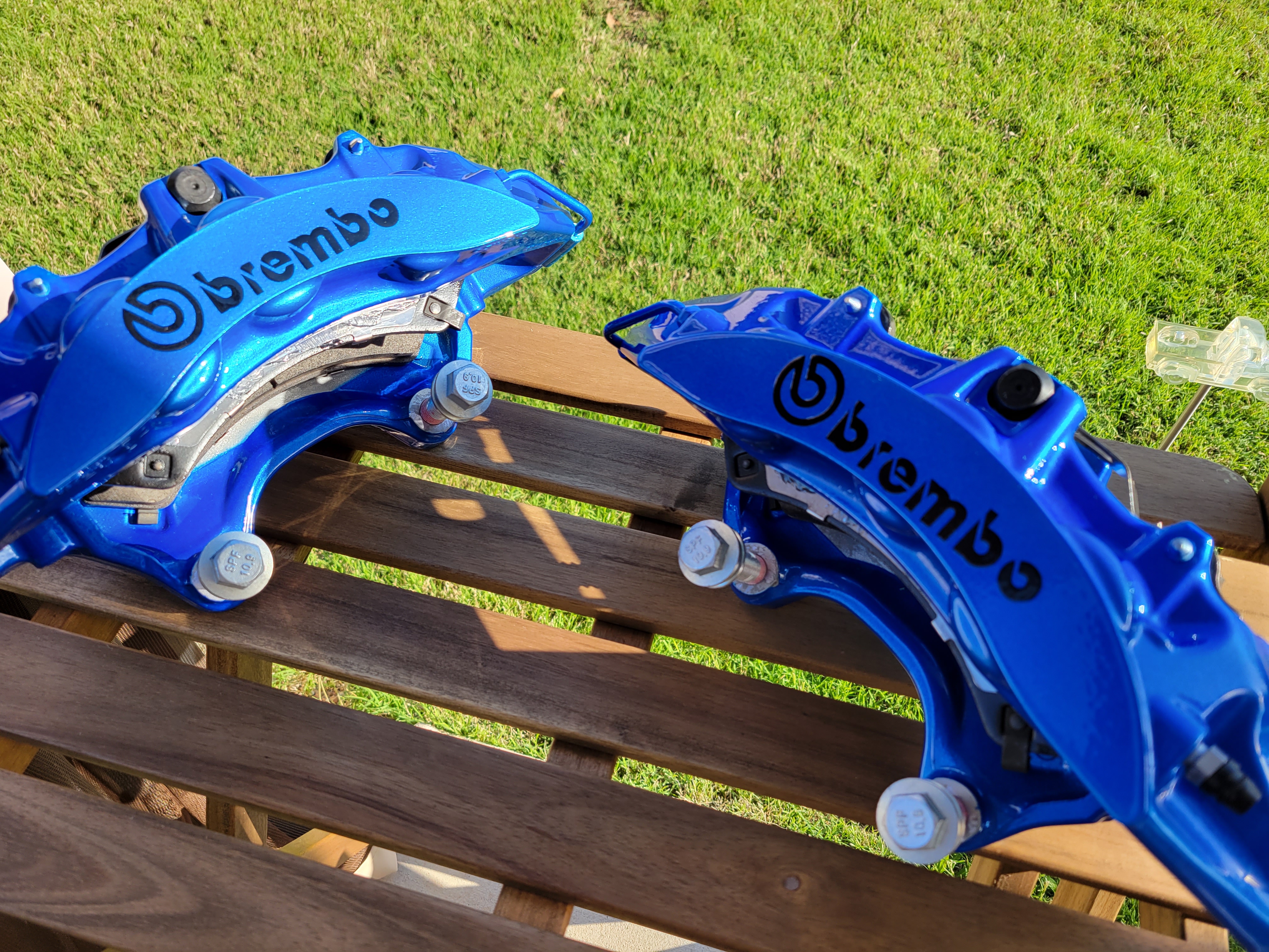 Calipers Blue Color Calipers Coated with Illusion Blue-Berg and Clear Vision | Prismatic ...