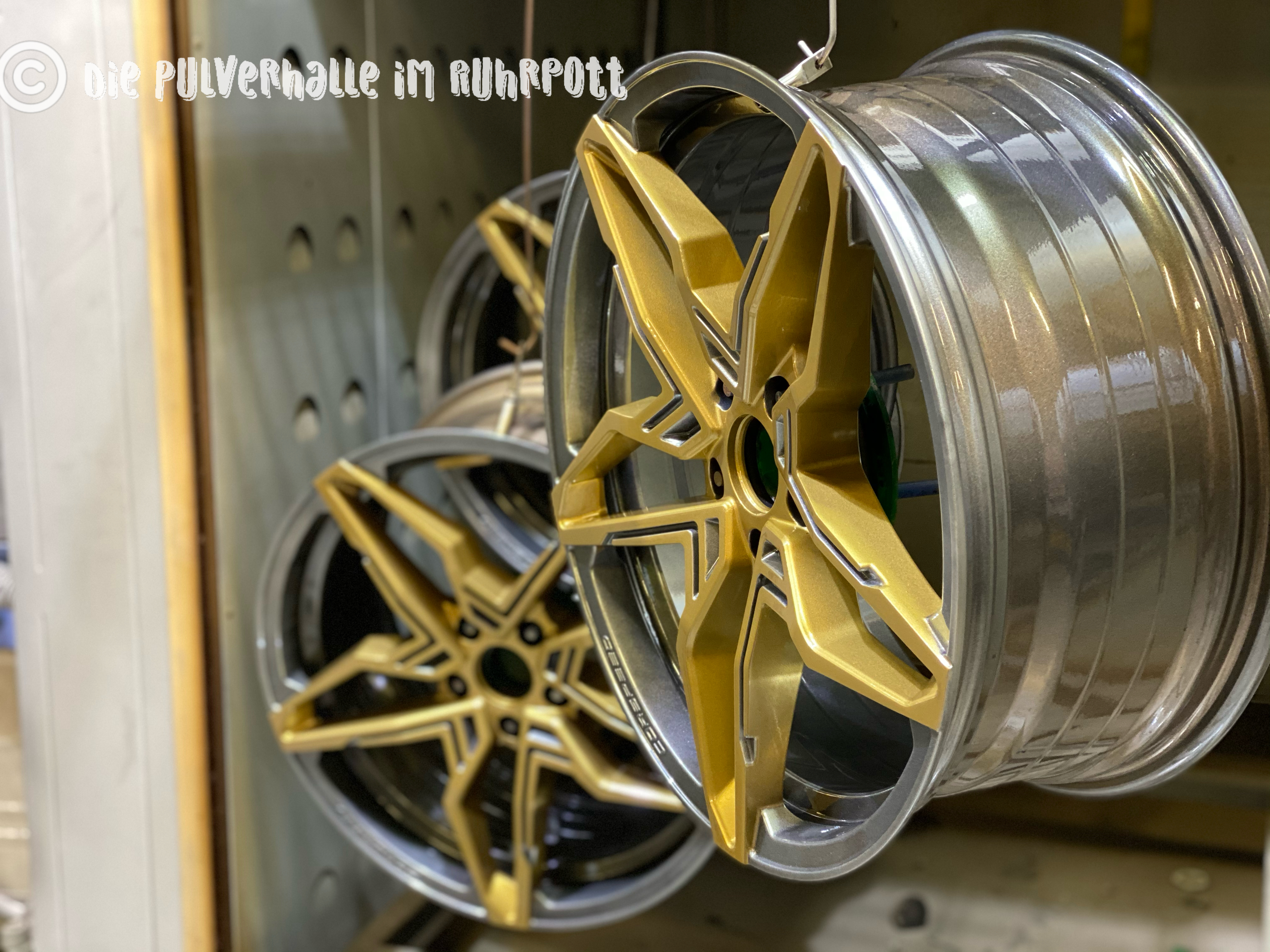 Two Tone Wheels Finished with Clear Vision, Speedway Grey and Prismatic ...