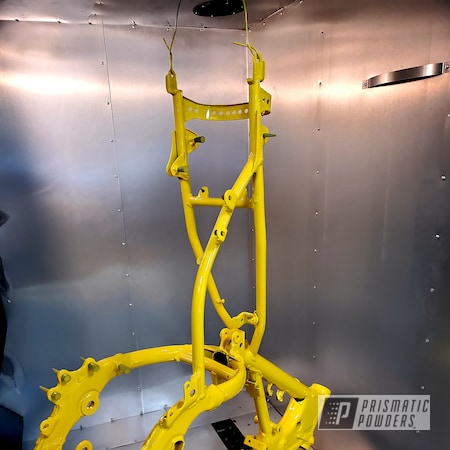Powder Coating: Clear Vision PPS-2974,Motorbike,Frame,Hot Yellow PSS-1623