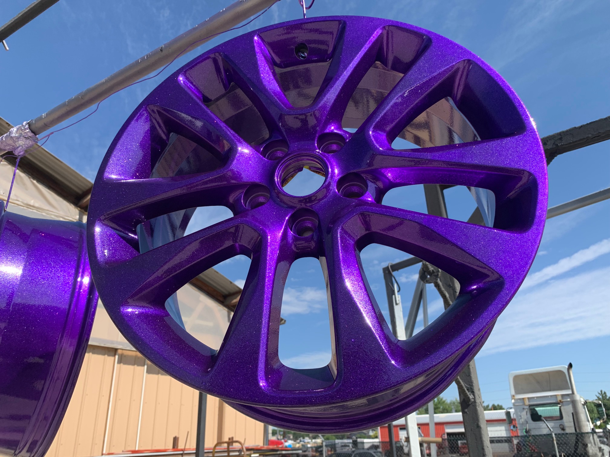 Violet Motor Rim Wheels in Violet Sparkle | Prismatic Powders