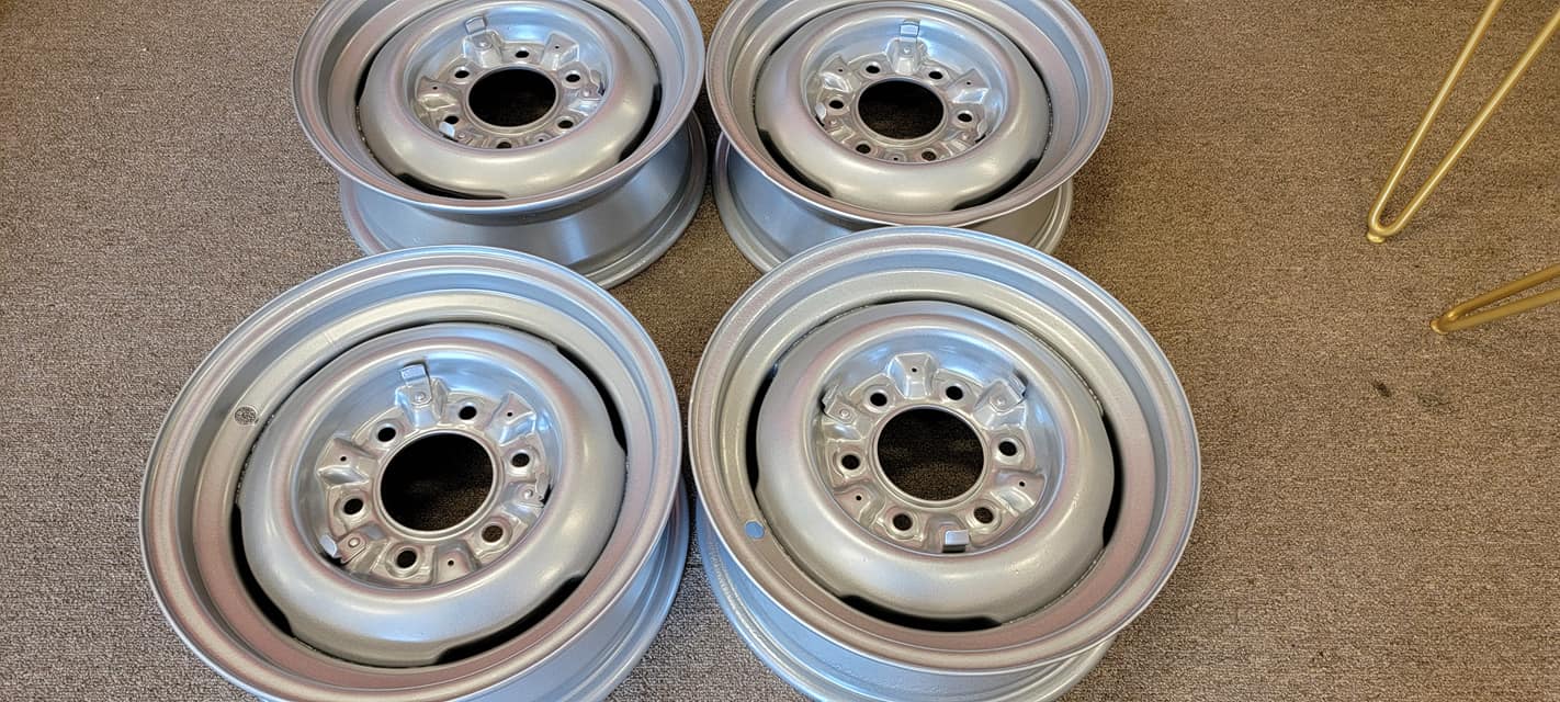 Wheels Coated in Heavy Silver | Prismatic Powders