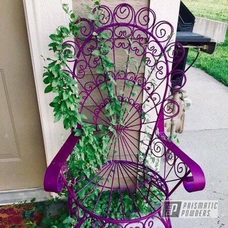 Powder Coating: Vintage Chairs,Casper Clear PPS-4005,Illusion Violet PSS-4514,Antique Chairs