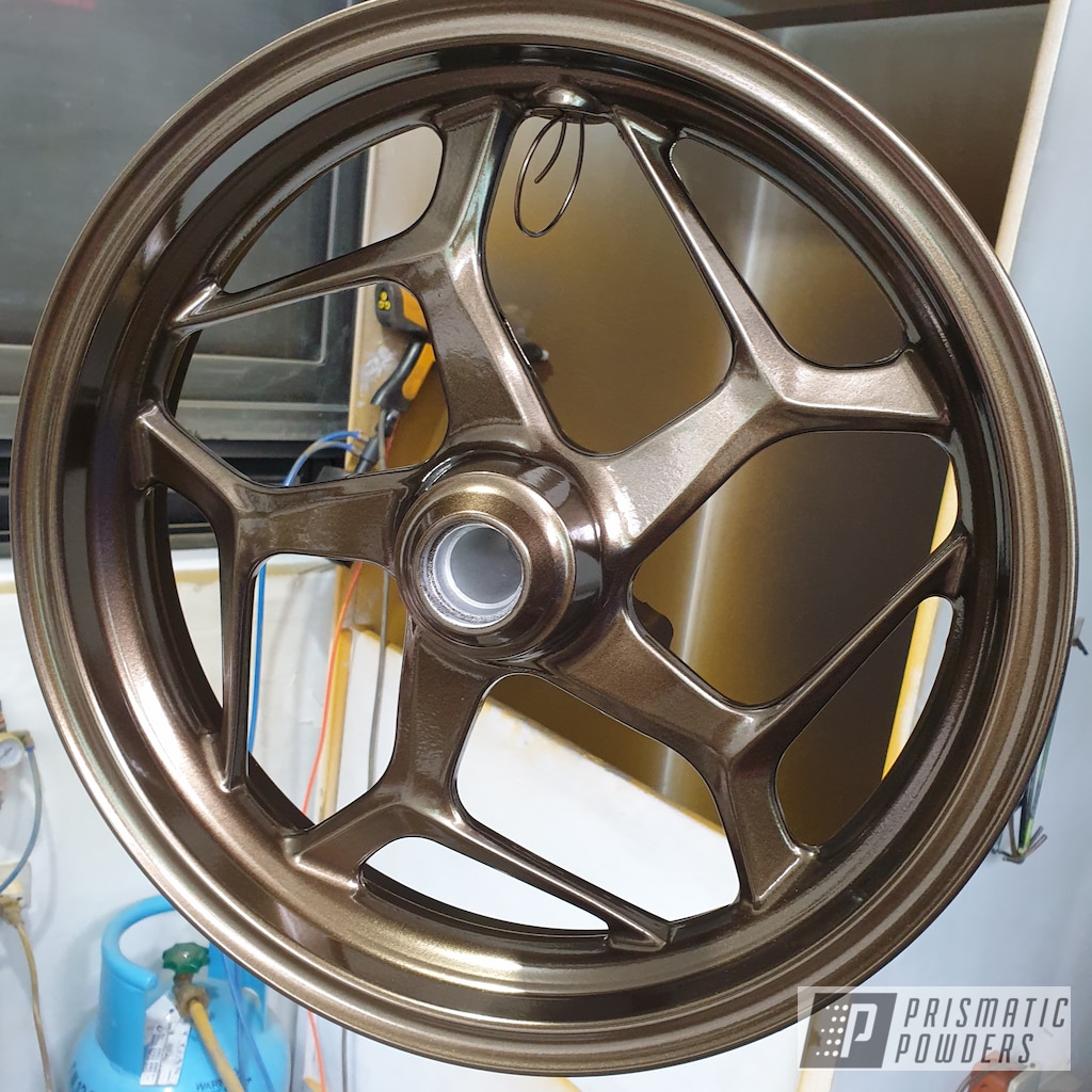 Motorcycle Wheel Finished with Bronze Chrome | Prismatic Powders