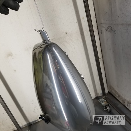 Powder Coating: Motorcycles,Clear Vision PPS-2974,SUPER CHROME USS-4482,Motorcycle Gas Tank
