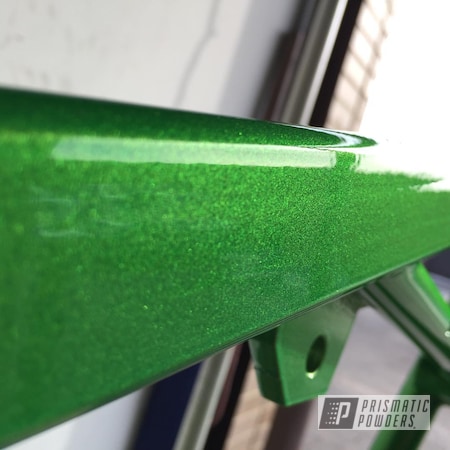 Powder Coating: Illusion Lime Time PMB-6918,Clear Vision PPS-2974,Two Stage Application