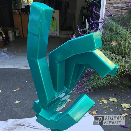 Powder Coating: Illusion Tropical Fusion PMB-6919,Clear Vision PPS-2974,lawn ornament,Modern,Art