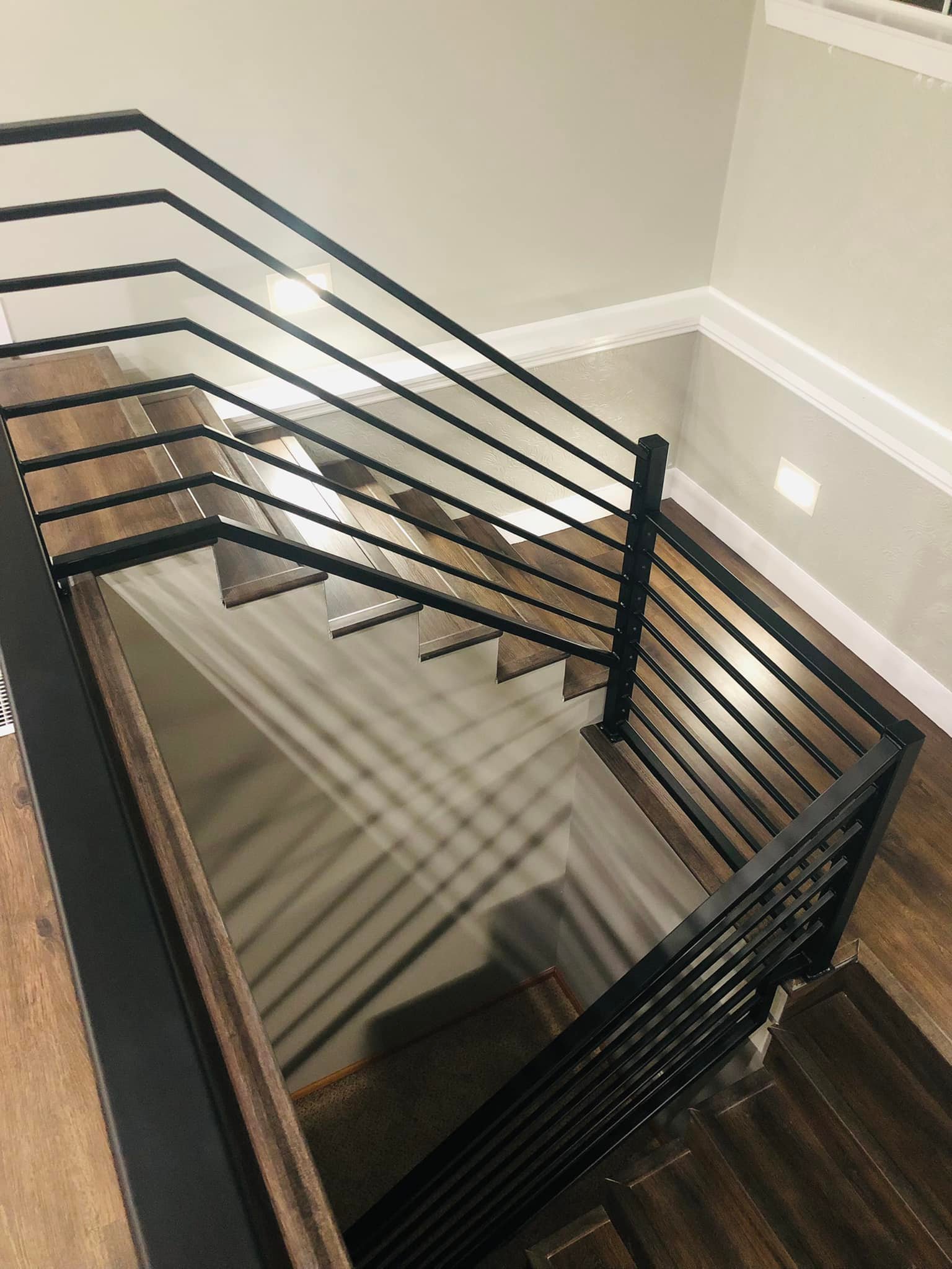 Hand Railing with Black Jack | Prismatic Powders