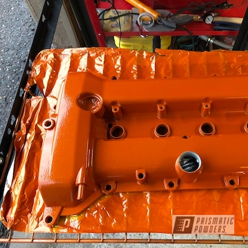 Powder Coated Mazda Valve Cover In Pps-4005, (222)×mx-5 And Pms-4620