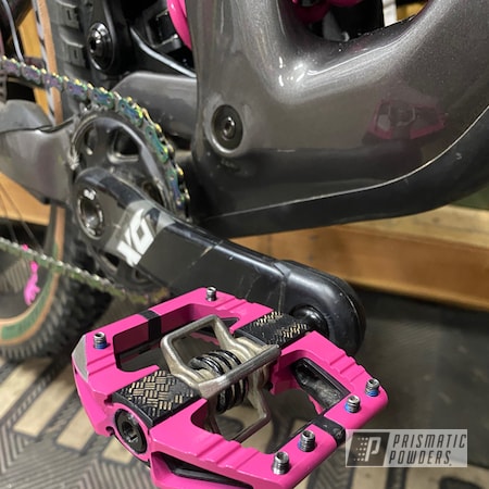 Powder Coating: Crank Brothers,mallet e,Bike,Bike Parts,Bicycle,Passion Pink PSS-4679,Pedals