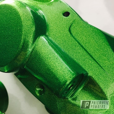 Powder Coating: Calipers,Illusion Lime Time PMB-6918,Clear Vision PPS-2974,BMW,M4,Brake,Custom Brake Calipers
