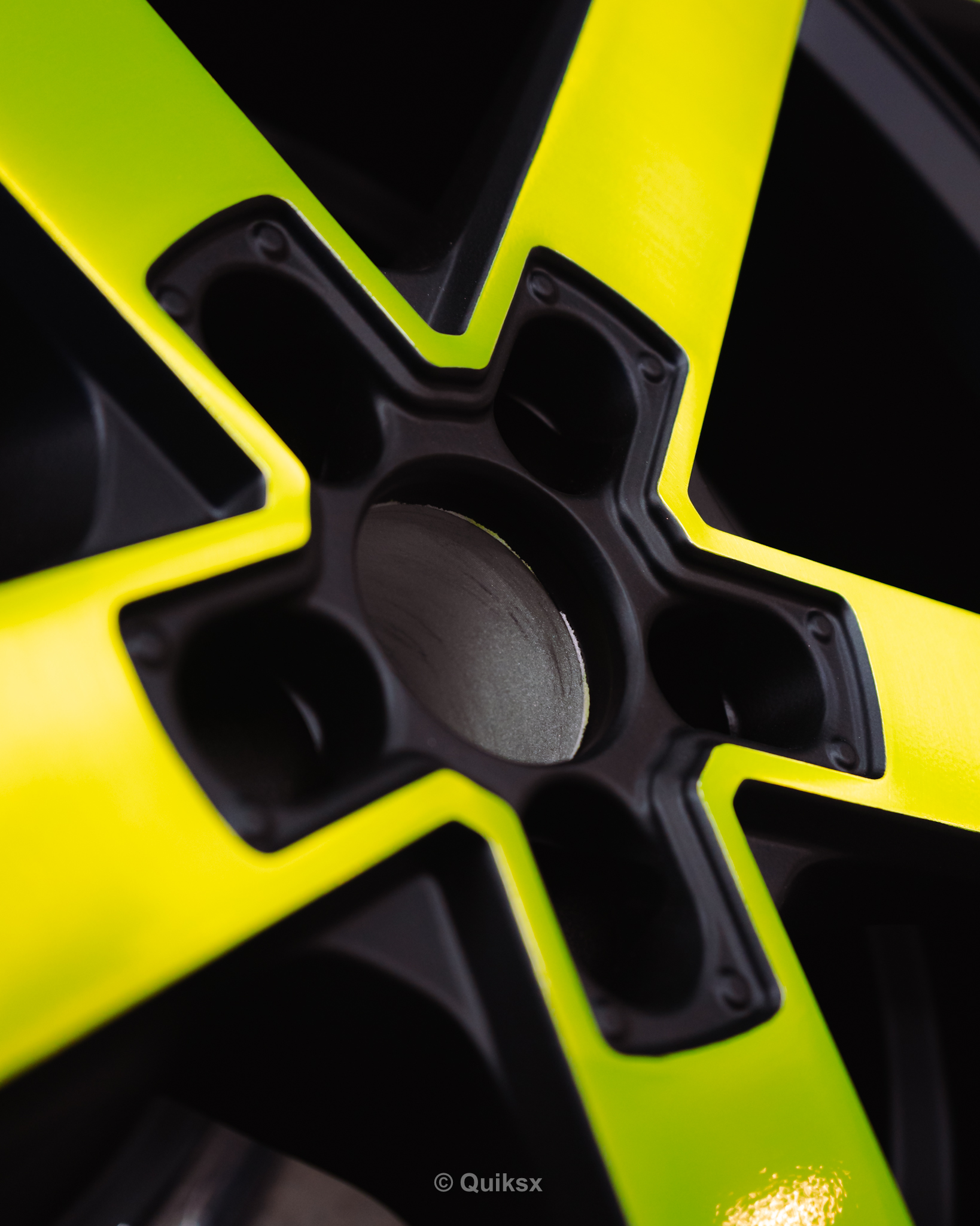 Two Tone Azev Wheels in Shocker Yellow | Prismatic Powders