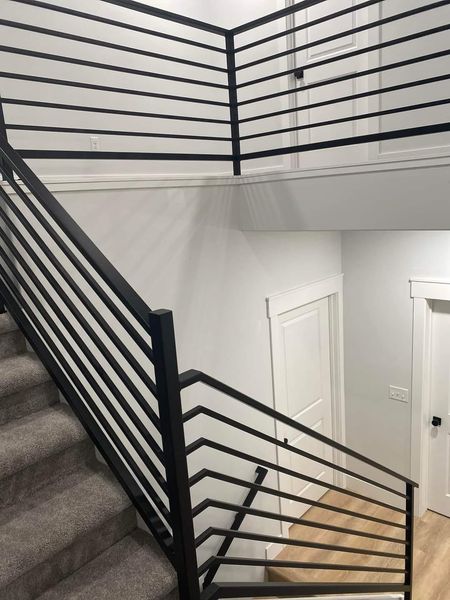 Hand Railing in Black Jack | Prismatic Powders
