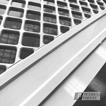 Putco Ford F-250 Front Grille Coated In Polar White
