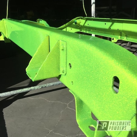 Powder Coating: Custom truck frame,Frame,chassis,Truck Chassis,Silver Sparkle PPB-4727,Shocker Yellow PPS-4765
