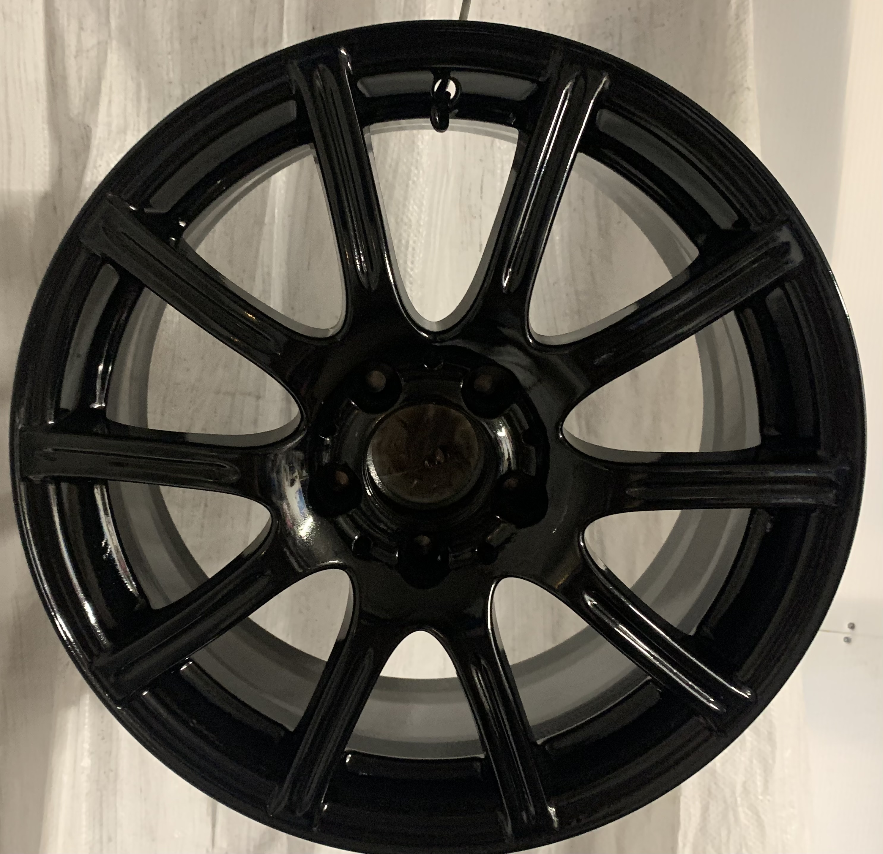 Wheel Featuring a Pearl Black Finish | Prismatic Powders