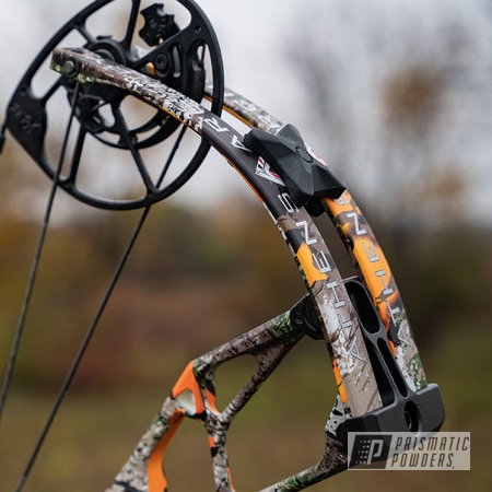 Powder Coating: Hunting,Gloss White PSS-5690,Compound Bow,Casper Clear PPS-4005,Archery,Bow,Kolorfusion