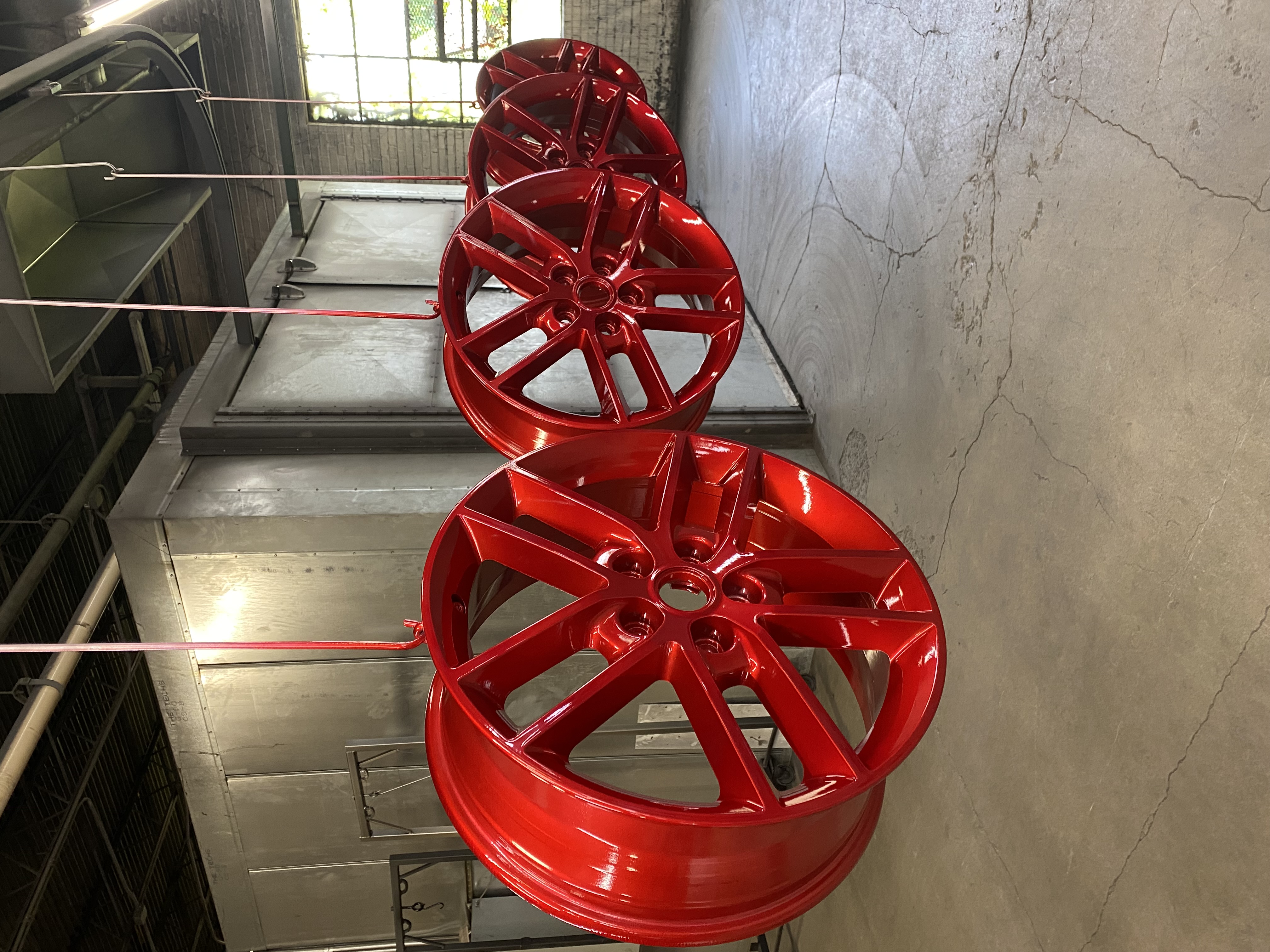 Deep Red Rims Wheels Coated in Pps-4491 | Prismatic Powders