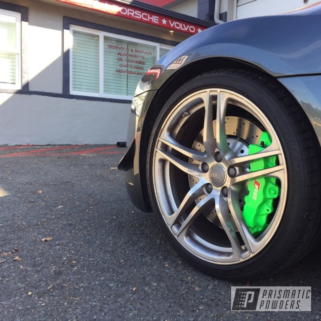 Audi R8 Spider Brake Calipers With Clear Vision Over Bright Green