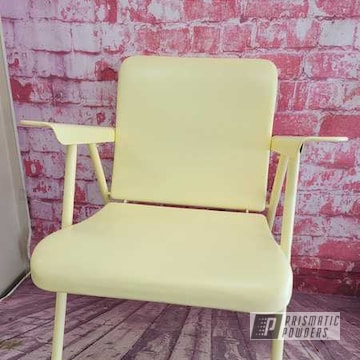 Powder Coated Buttercup Folding Chair