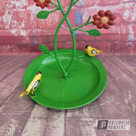 Powder Coating: Multi Color Application,Custom Art,Outdoor Decor,Bird Feeder,RAL 1018 Zinc Yellow,RAL 3002 Carmine Red,Green Imagination PMB-2830,POLY CLEAR PPS-5137