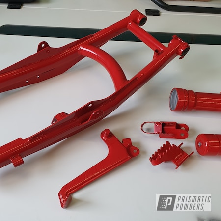 Powder Coating: Astatic Red PSS-1738,Motorcycle Frame,Honda