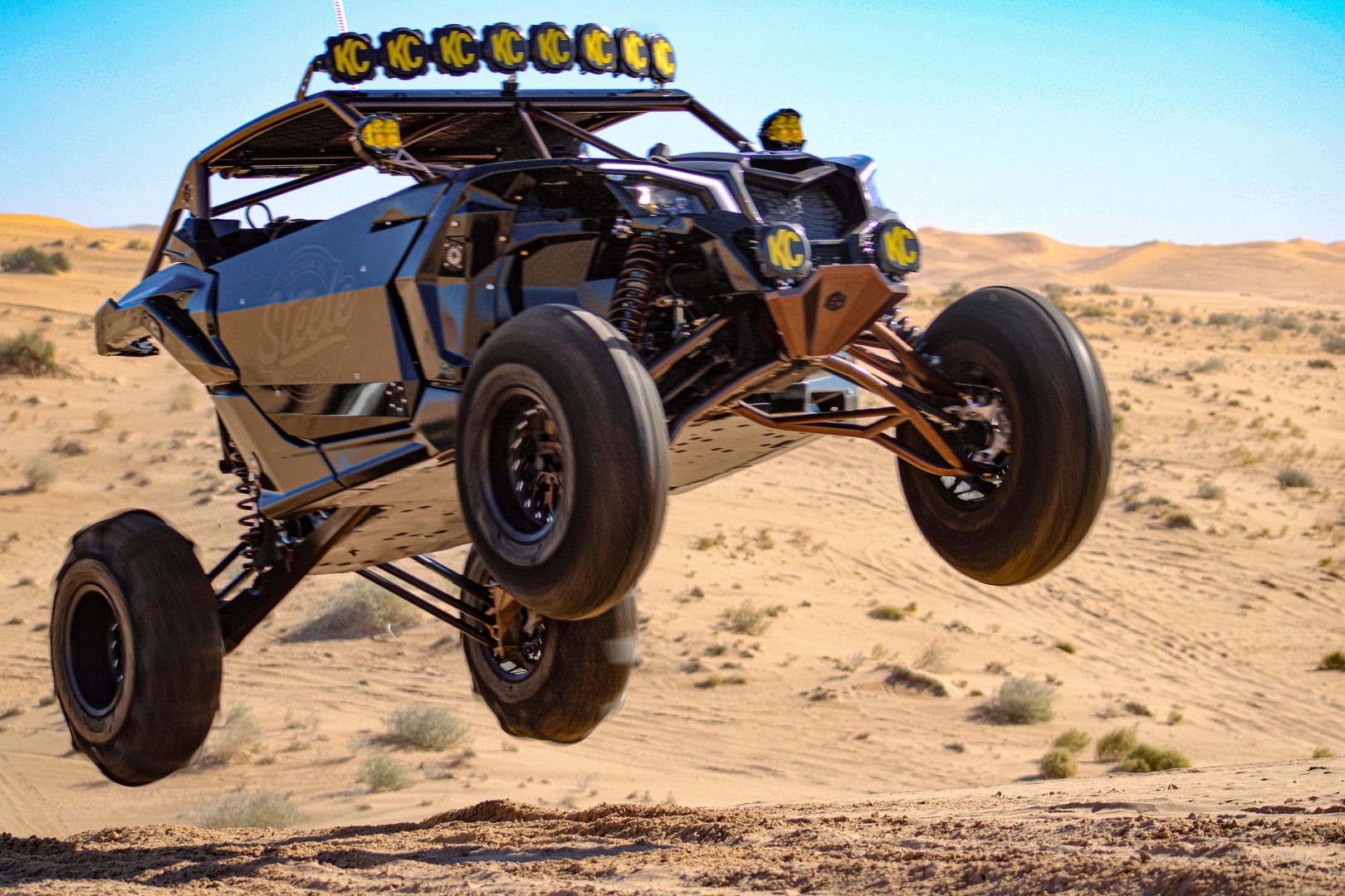 Custom UTV Featuring a Burnt Rootbeer Finish | Prismatic Powders