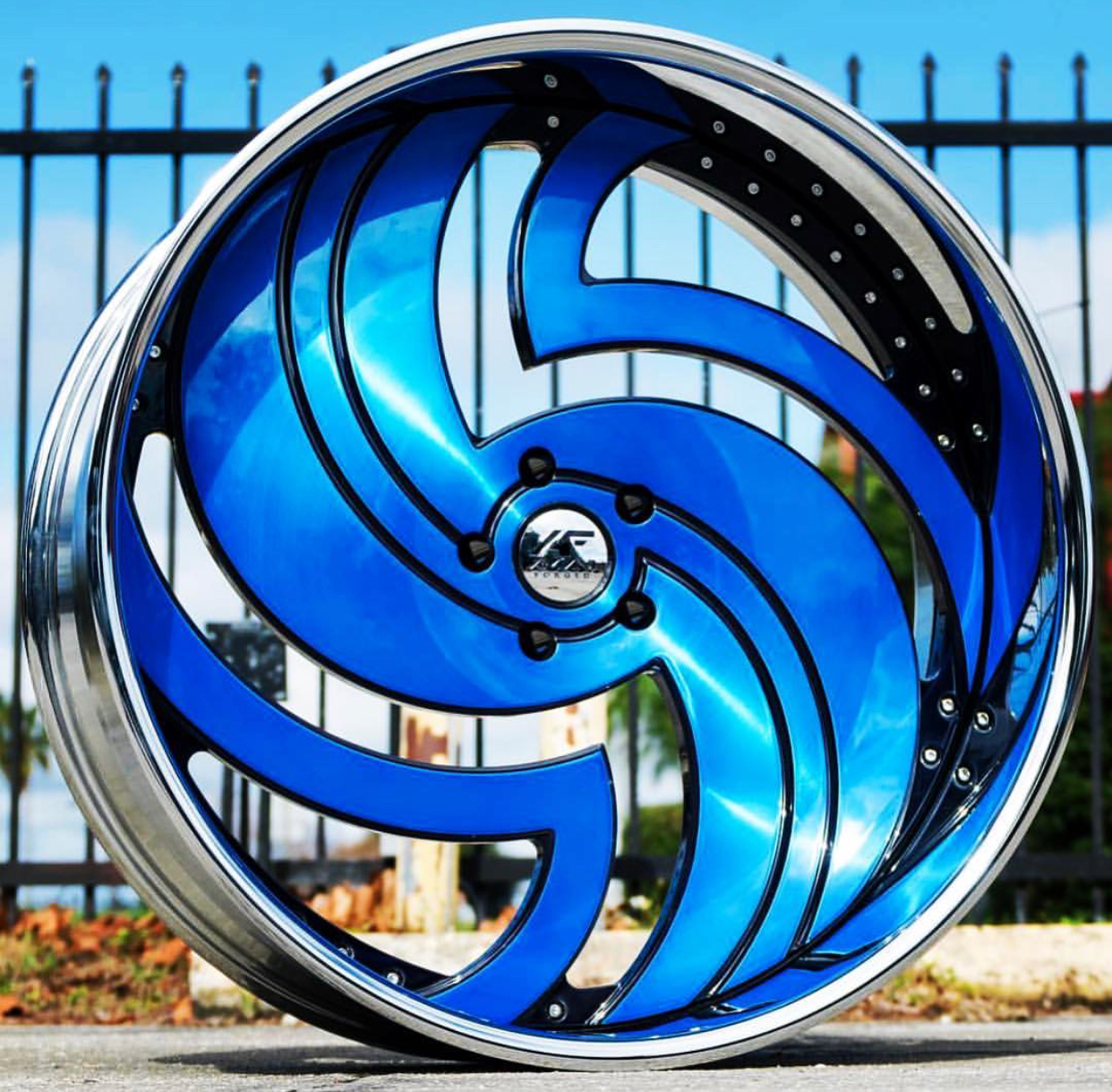 Blue Custom Rims Custom Rim featuring Peeka Blue | Gallery Project | Prismatic Powders