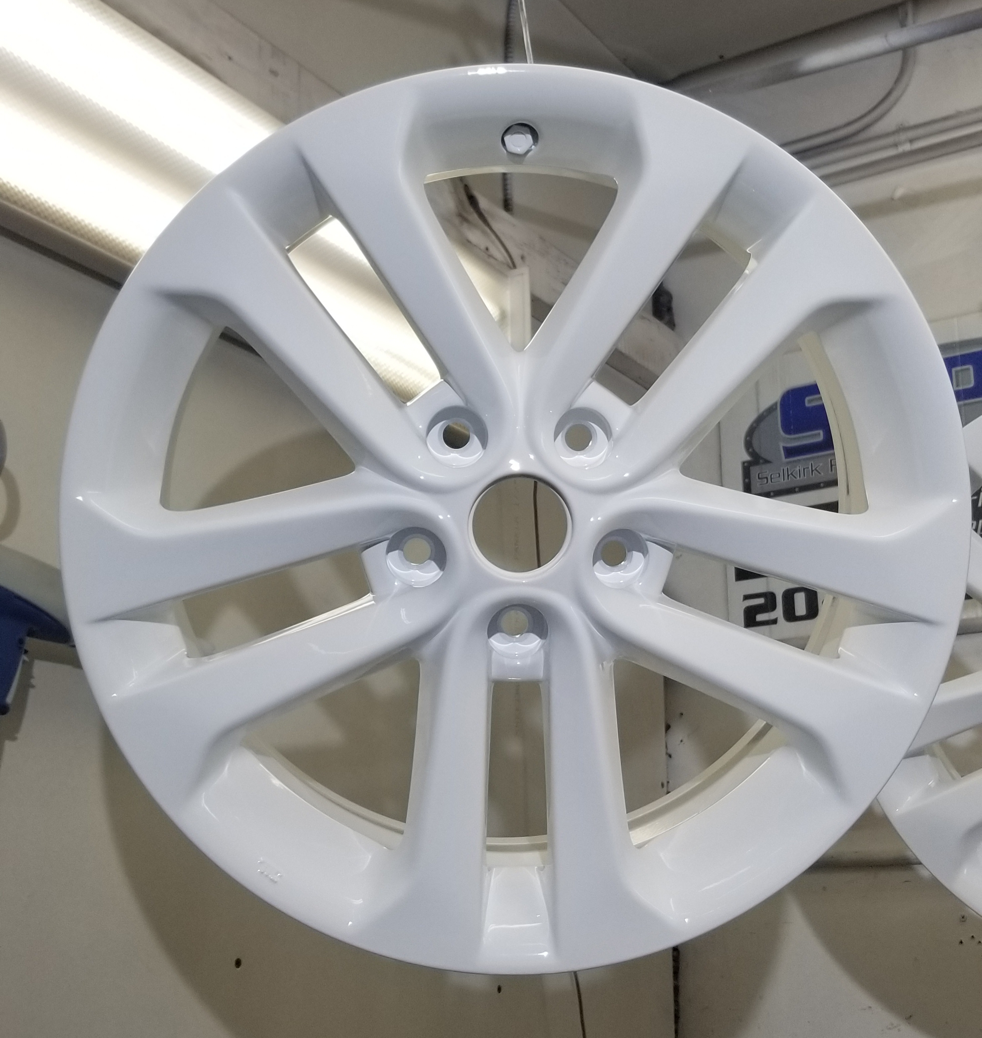 Custom rims in a Gloss White Powder Coat | Gallery Project | Prismatic ...