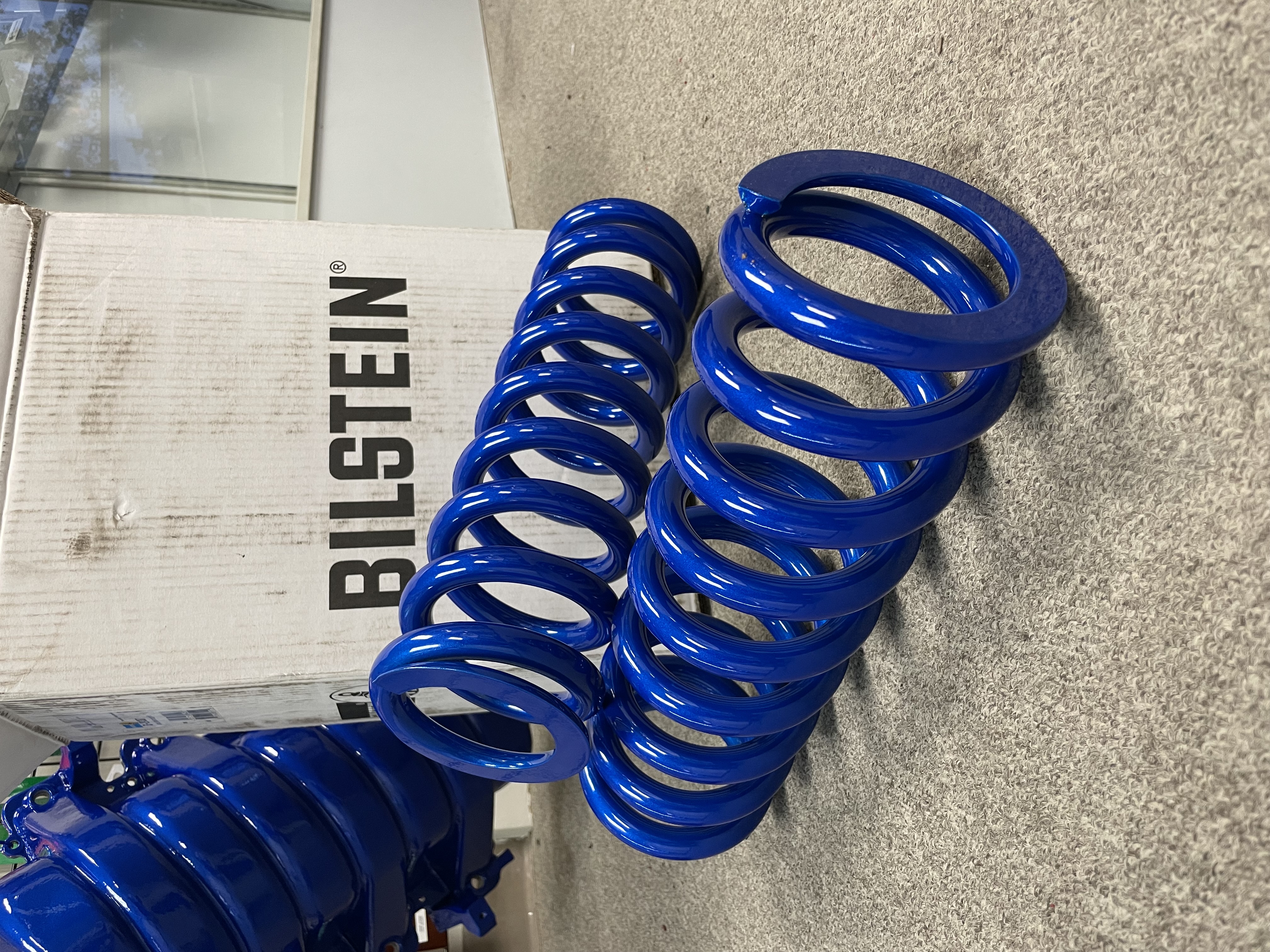 Powder Coated Coil Springs | Prismatic Powders