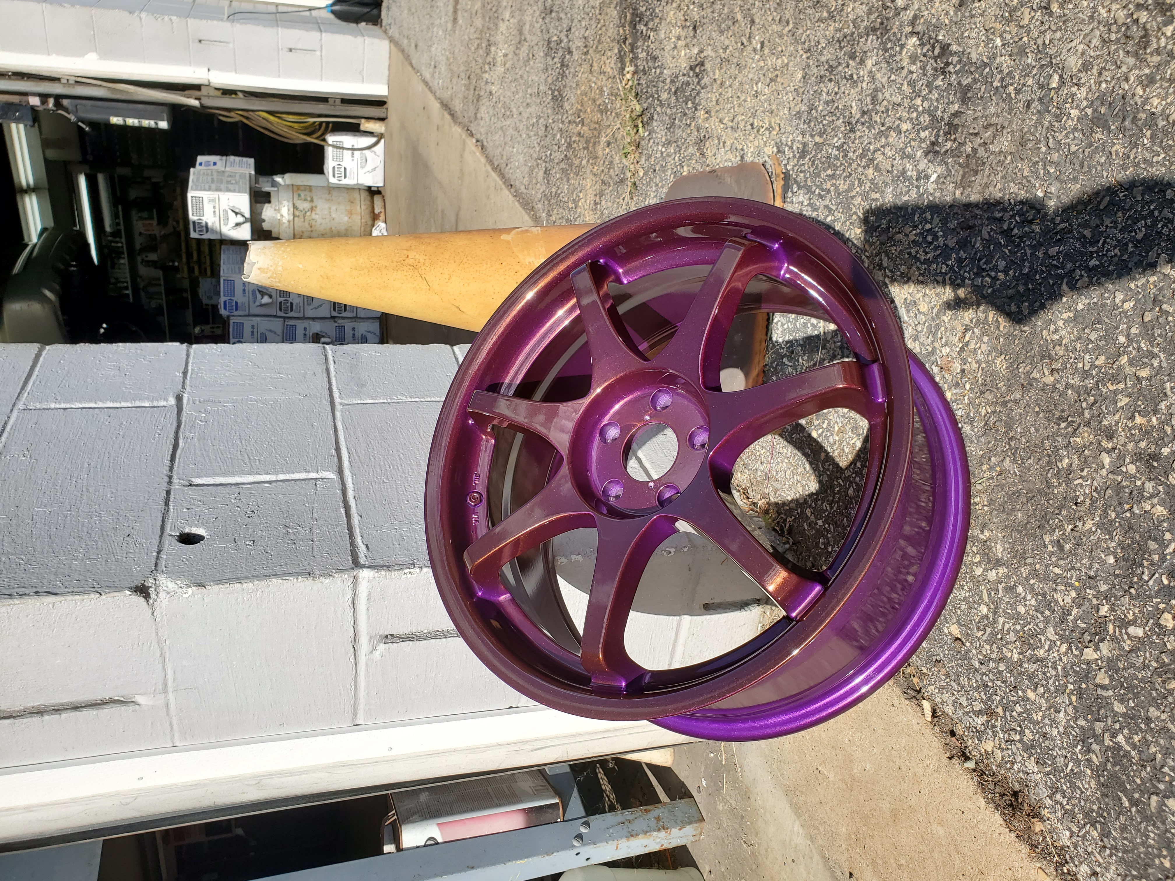 Wheel Coated in PMS-2569 and PPB-10914 | Prismatic Powders