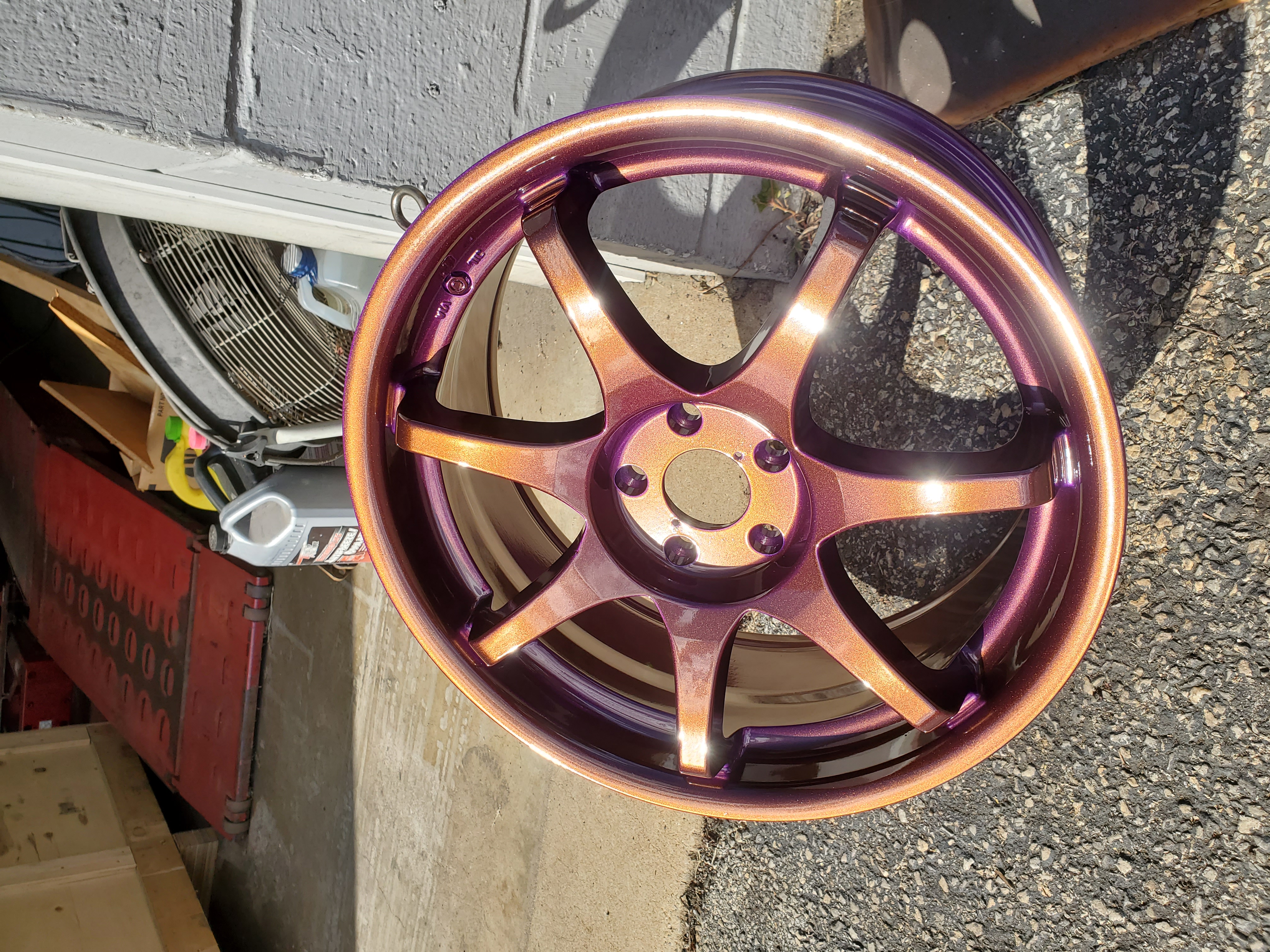Wheel Coated in PMS-2569 and PPB-10914 | Prismatic Powders