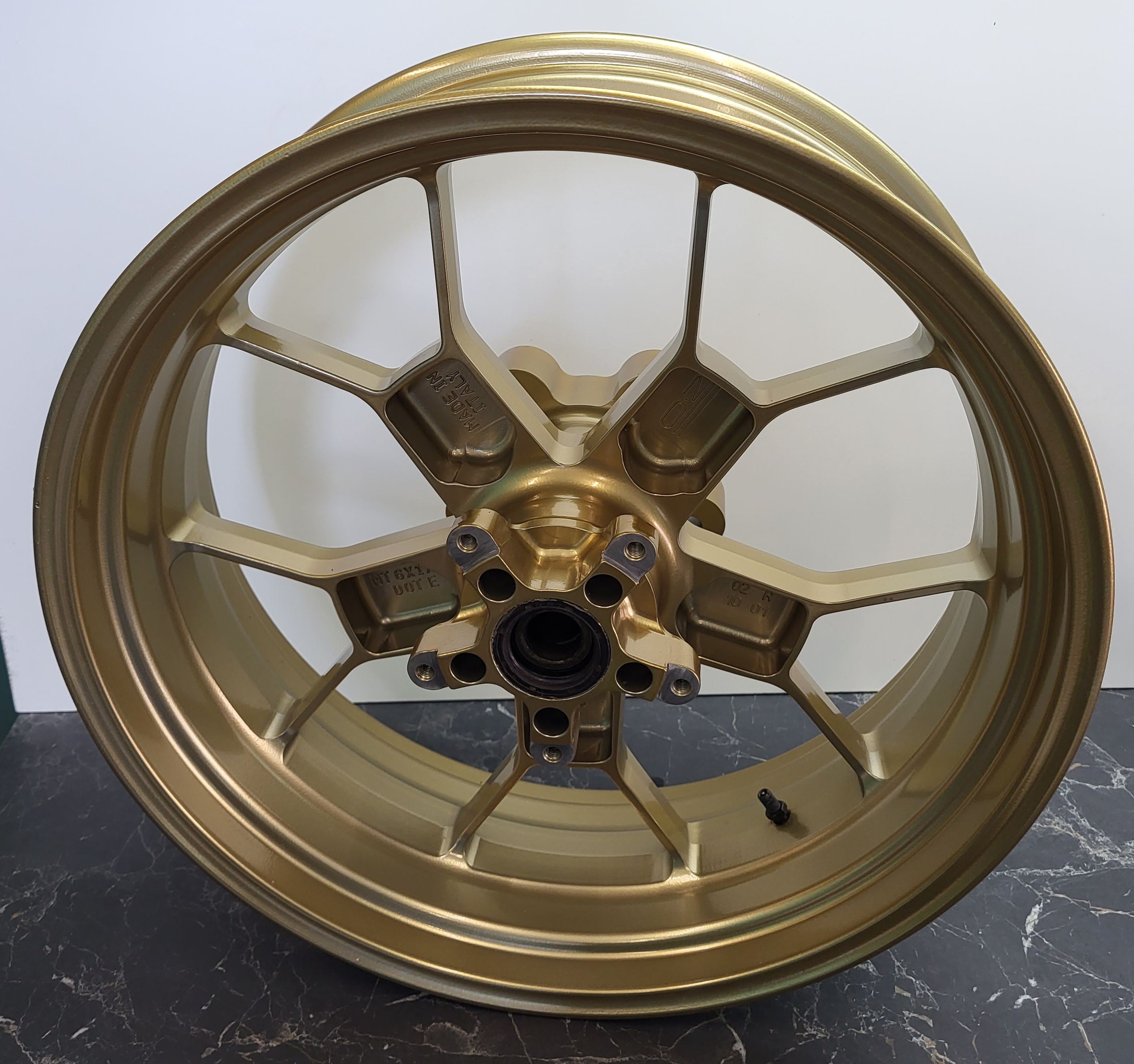 Powder Coated Motorcycle Wheels | Prismatic Powders