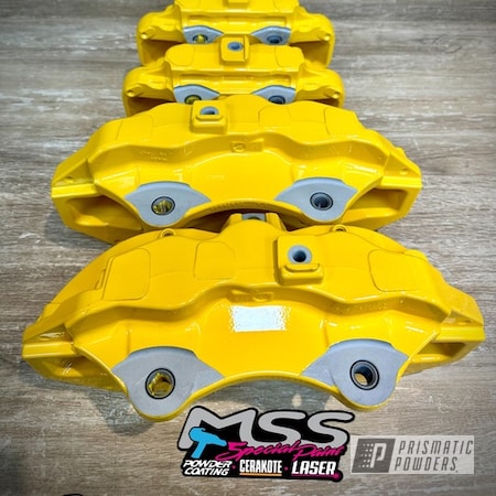 Powder Coating: Automotive,Calipers,Clear Vision PPS-2974,GLOSS BLACK USS-2603,Brake Calipers,Spring Yellow PSS-0118,Grand Cherokee SRT,Jeep,Brembo Brake Calipers