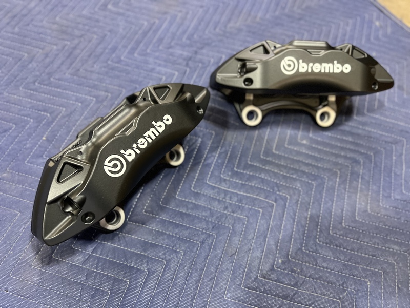 Powder Coated Brembo Brake Calipers | Prismatic Powders