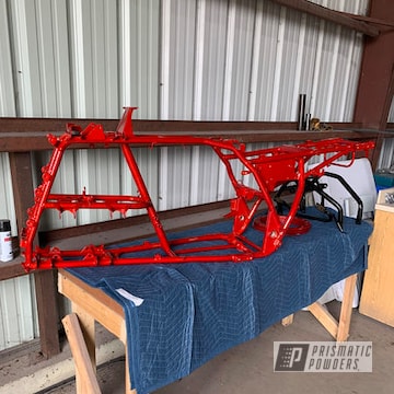 Gloss White And Soft Red Candy Atv Frame