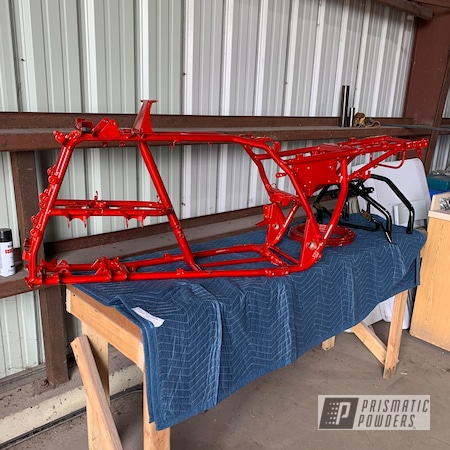 Powder Coating: Gloss White PSS-5690,Outlaw Fab,Soft Red Candy PPS-2888,Prismatic Powders,ATV,ATV Frame