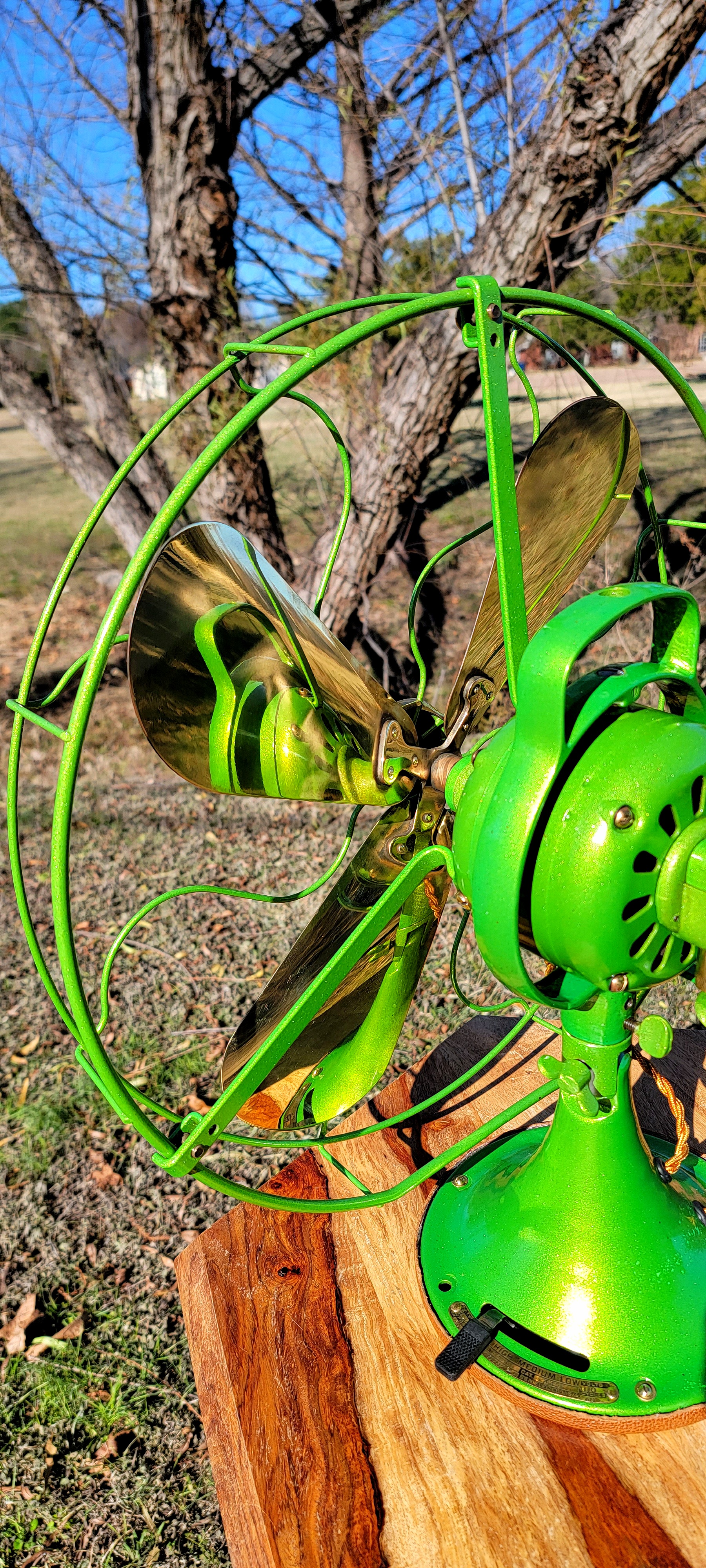 Fan With Poder 1920's GE Oscillating Fan Using Illusion Sour Apple and Clear Vision ...