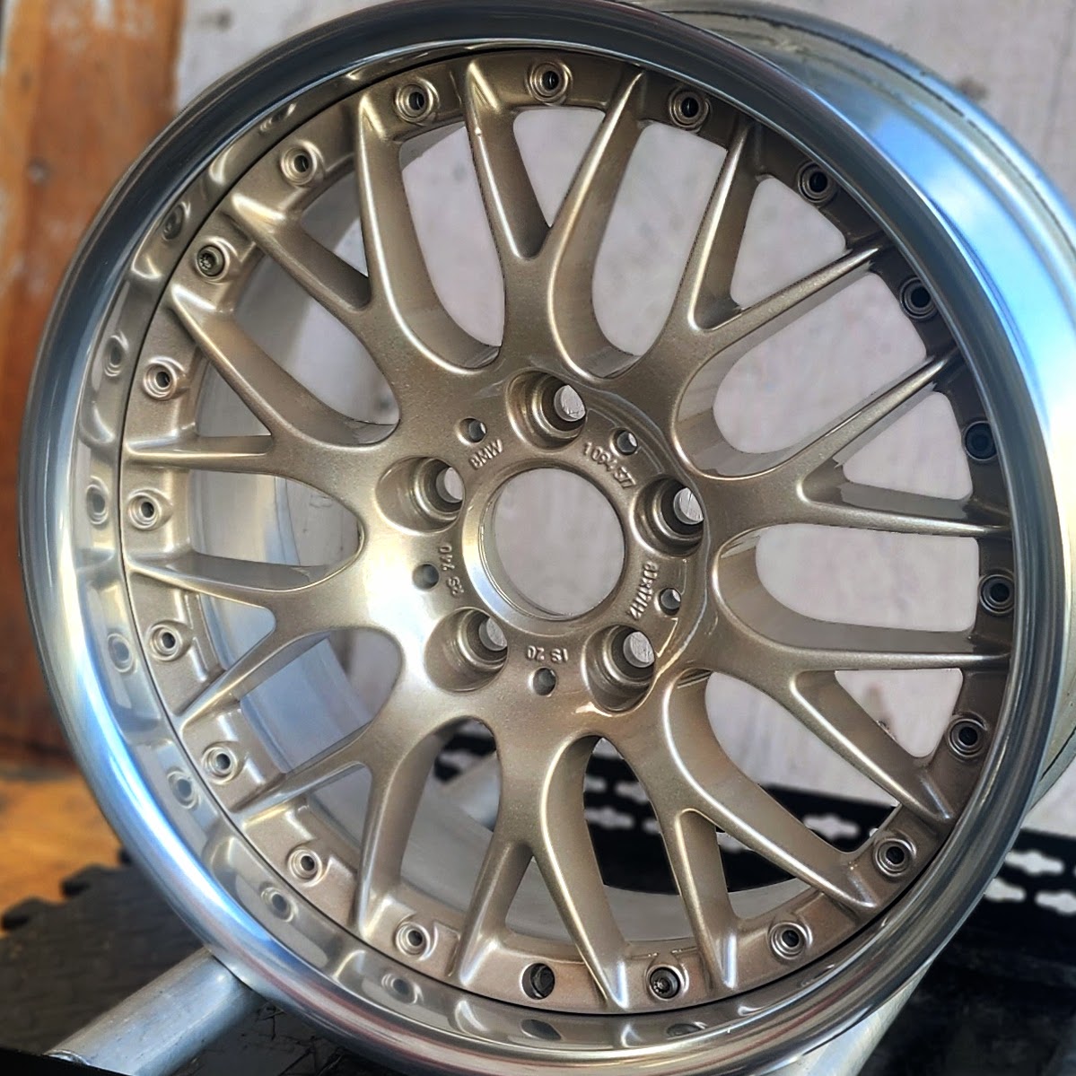 Barrel Rims Clips Rims in a Clear Vision and Roman Bronze Finish | Prismatic Powders