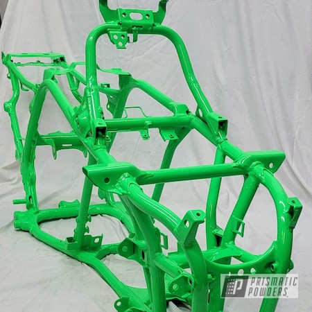 Powder Coating: Neon Green,banshee frame,Clear Vision PPS-2974,Neon Green PSS-1221