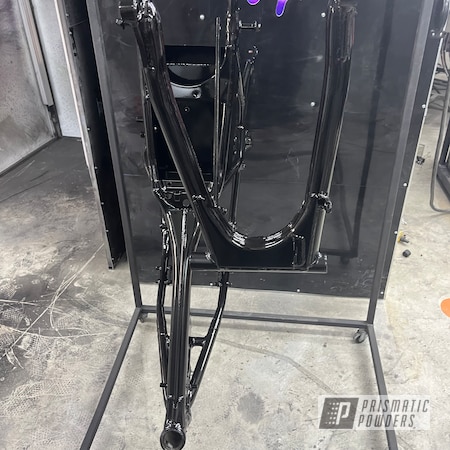 Powder Coating: Automotive,Clear Vision PPS-2974,Mars II PMB-4391,Motorcycles,Custom Motorcycle Frame