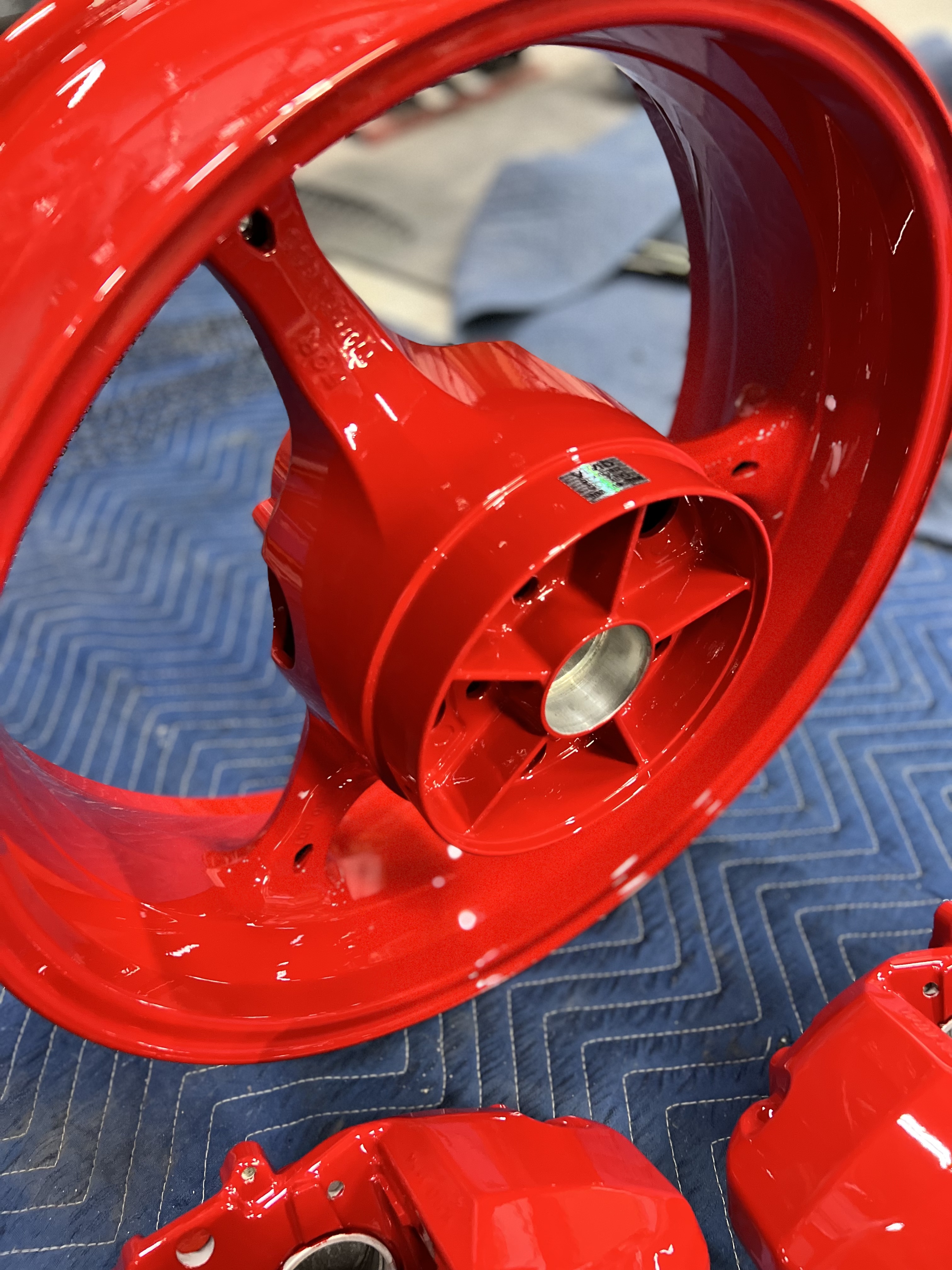 Custom Moto Wheels in a Very Red Finish | Prismatic Powders