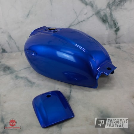 Powder Coating: Automotive,Clear Vision PPS-2974,Motorcycle Parts,Motorcycles,Motorcycle Gas Tank,Powder Coated Gas Tank,Illusion Smurf PMB-6909,Gas Tank