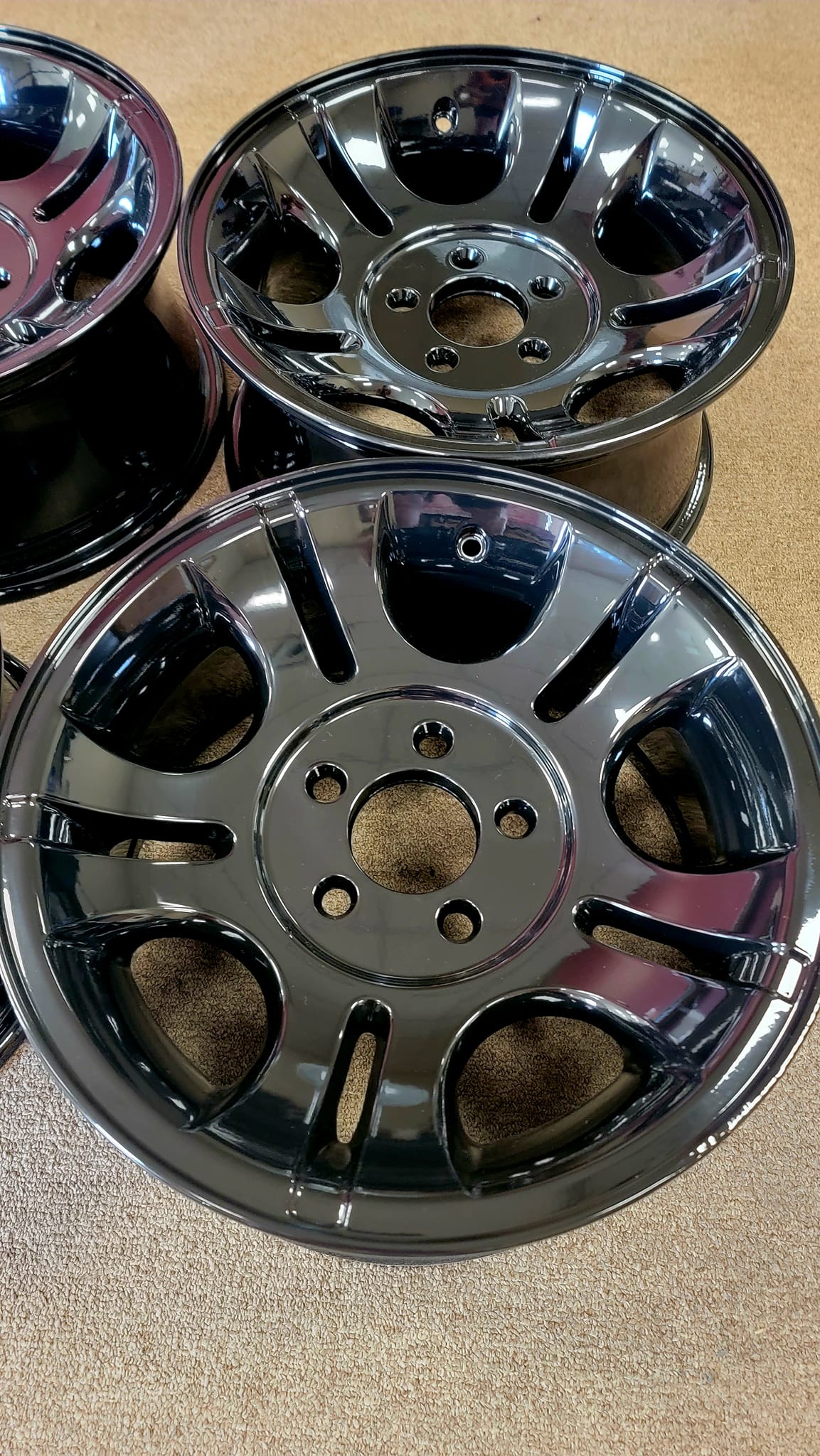 Custom Powder Coated Rims Powder Coat Automotive Rims | Prismatic Powders