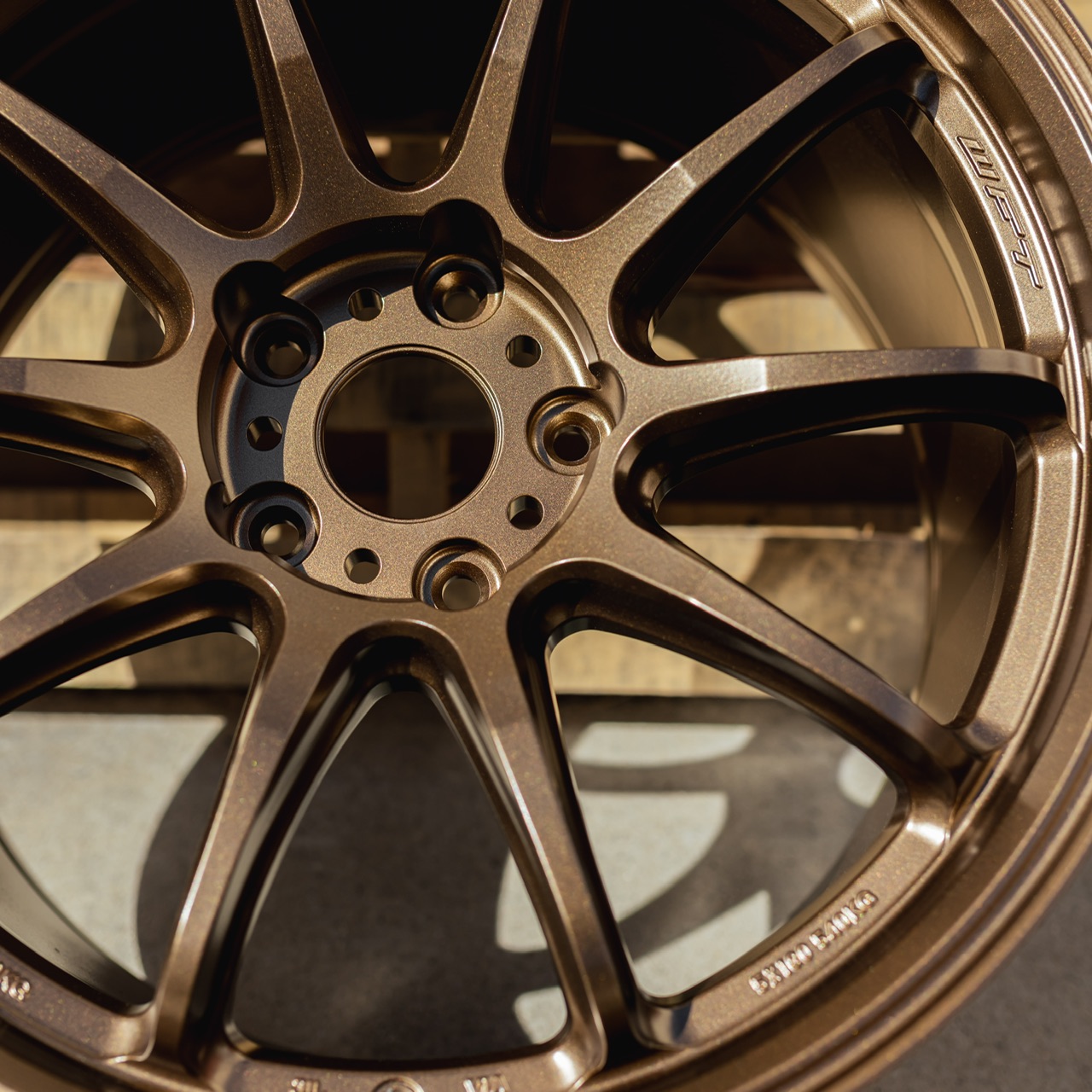 “HIGHLAND BRONZE” on WORK ZR10 | PRISMATIC POWDERS®