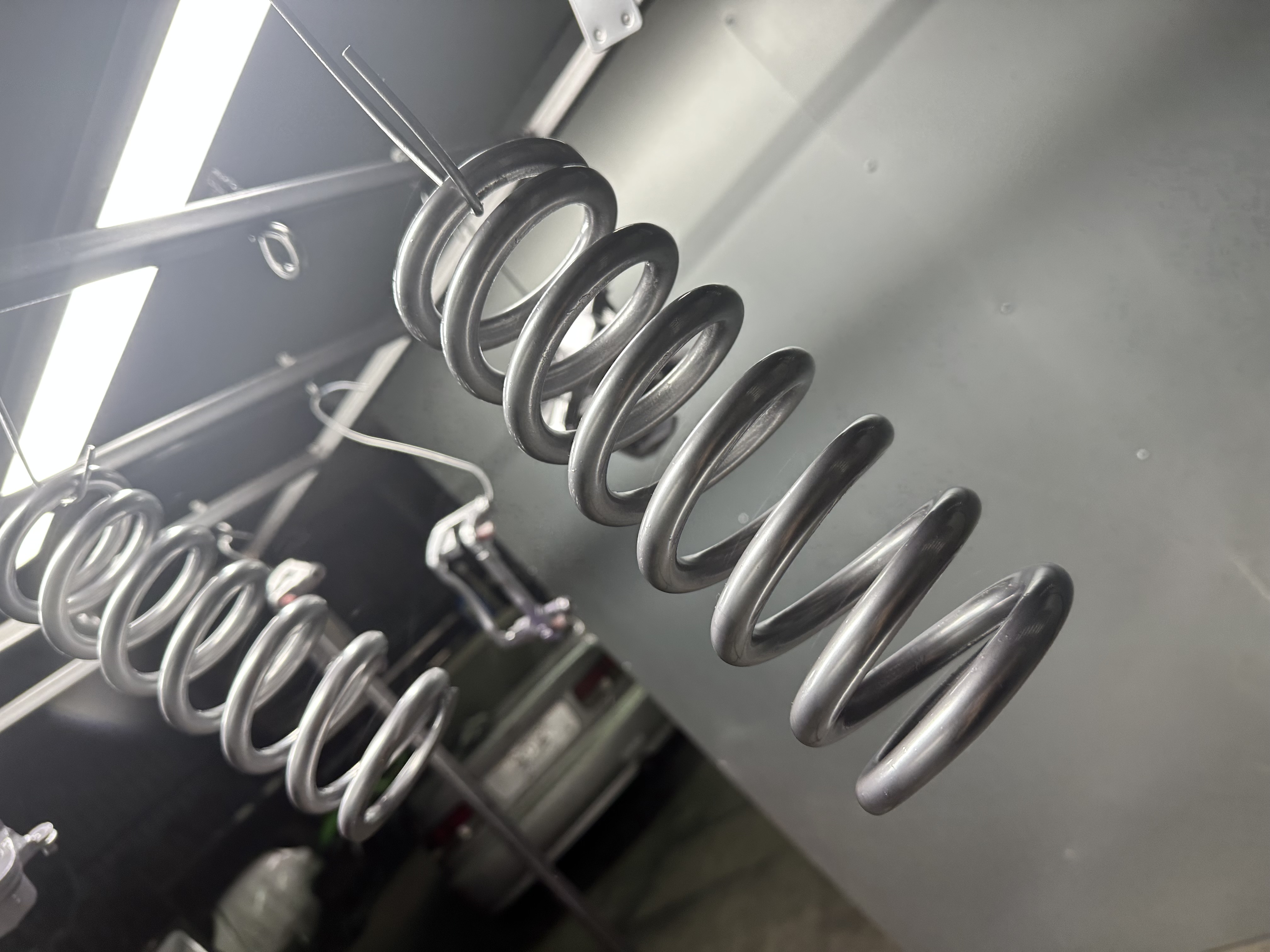 Shock Spring Powder Coating Acura Integra Coil Springs finished in Psb-4629 and Pps-2974 ...