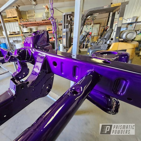 Powder Coating: Illusion Purple PSB-4629,Clear Vision PPS-2974,Truck Suspension,Powder Coated Truck Suspension,Truck Frame,Illusions,Automotive Parts